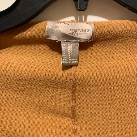 Forever 21 Cardigan - Picture 4 of 4